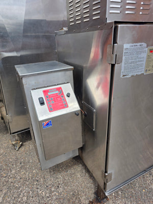 Cookshack FEC120 IQ4 Smoker