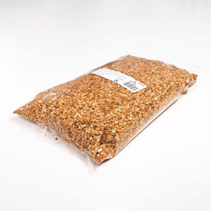 2L bag of Borniak Smoking Chips – Alder wood chips for cold smoking, ideal for enhancing fish flavour in outdoor grilling setups.