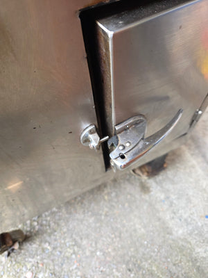 Cookshack FEC120 IQ4 Smoker - Tom