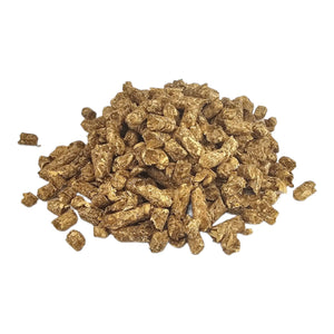 Hickory Wood BBQ Pellets 10kg in a loose pile, showcasing pure hickory texture for grilling pork and ribs with rich smoky flavor.